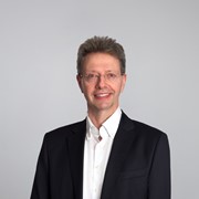 Swiss Finance & Property Group SA